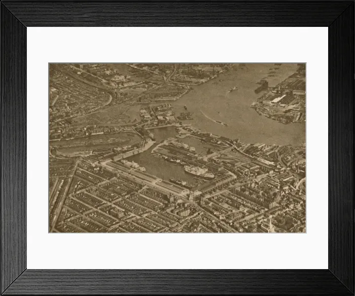 Framed Print : The Three Basins of the East India Docks and the Blackwall Reach of the Thames Seen From The Air Framed Print : The Three Basins of the East India Docks and the Blackwall Reach of the Thames Seen From The Air