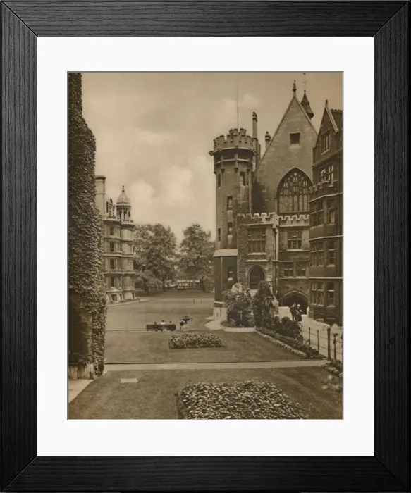 Framed Print : Vista of Middle Temple Gardens from Fountain Court, c1935. Creator: Unknown Framed Print : Vista of Middle Temple Gardens from Fountain Court, c1935. Creator: Unknown