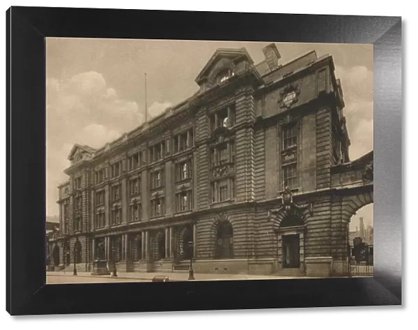 Principal Facade of the General Post Office Headquarters at King Edward Street, c1935