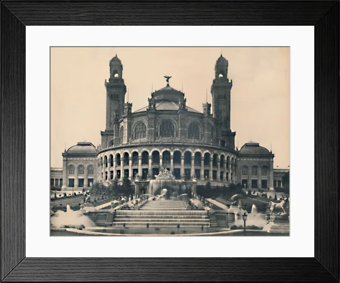 Framed Print : Paris. - Le Palais Du Trocadero. - ND, c1910. Creator: Unknown Framed Print : Paris. - Le Palais Du Trocadero. - ND, c1910. Creator: Unknown