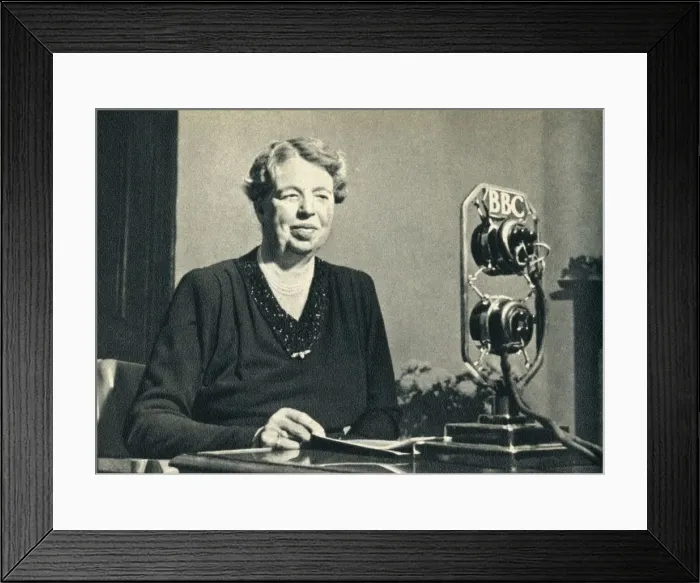 Framed Print : Mrs. Roosevelt came to see for herself the women of Britain at war, 1942. Creator: Unknown Framed Print : Mrs. Roosevelt came to see for herself the women of Britain at war, 1942. Creator: Unknown