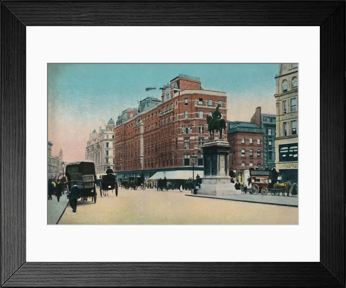Framed Print : London. Knightbridge, 1906. Creator: Unknown Framed Print : London. Knightbridge, 1906. Creator: Unknown