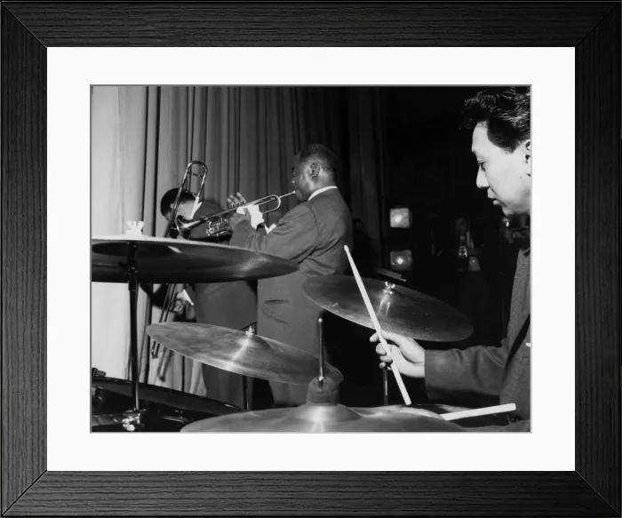 Framed Print : Louis Armstrong and All Stars on stage on Day 2, Finsbury Park Astoria, London, 1962 Framed Print : Louis Armstrong and All Stars on stage on Day 2, Finsbury Park Astoria, London, 1962