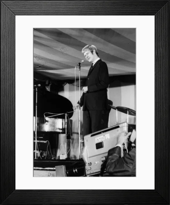 Framed Print : Long John Baldry, The 5th National Jazz and Blues Festival, Richmond, London, 1965 Framed Print : Long John Baldry, The 5th National Jazz and Blues Festival, Richmond, London, 1965