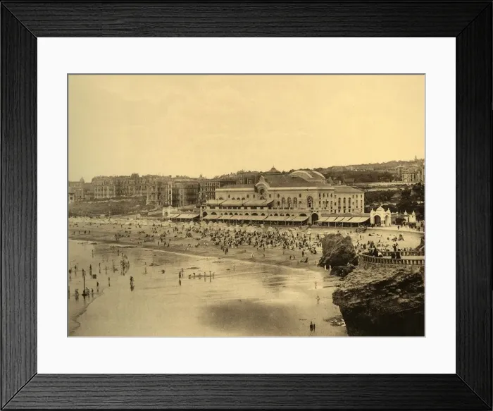 Framed Print : Biarritz - Le Casino Municipal et la Grande Plage, c1930. Creator: Unknown Framed Print : Biarritz - Le Casino Municipal et la Grande Plage, c1930. Creator: Unknown