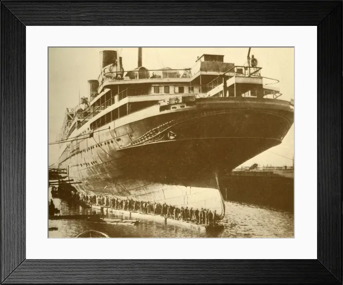 Framed Print : Cleaning the Hull of the Majestic in Dry Dock, c1930. Creator: Unknown Framed Print : Cleaning the Hull of the Majestic in Dry Dock, c1930. Creator: Unknown