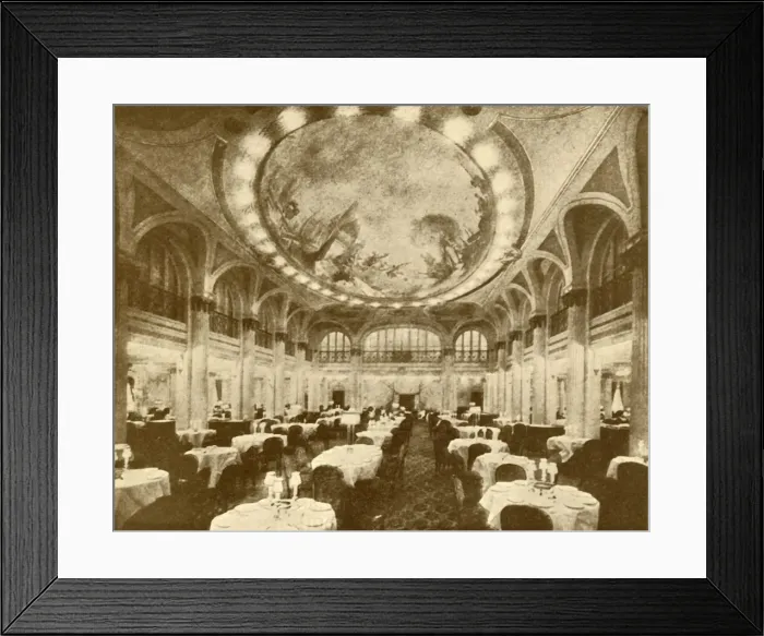 Framed Print : The Lavishly Decorated Main Dining Saloon of the Leviathan. c1930 Framed Print : The Lavishly Decorated Main Dining Saloon of the Leviathan. c1930
