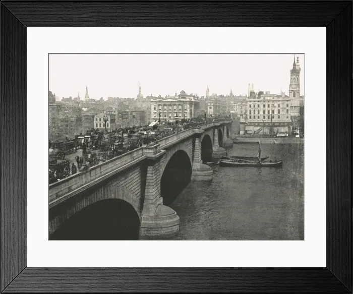 Framed Print : London Bridge looking North, 1895. Creator: London Stereoscopic & Photographic Co Framed Print : London Bridge looking North, 1895. Creator: London Stereoscopic & Photographic Co