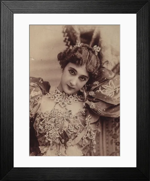 Framed Print : La Belle Otero, 1890s. Creator: Photo studio Reutlinger, Paris Framed Print : La Belle Otero, 1890s. Creator: Photo studio Reutlinger, Paris
