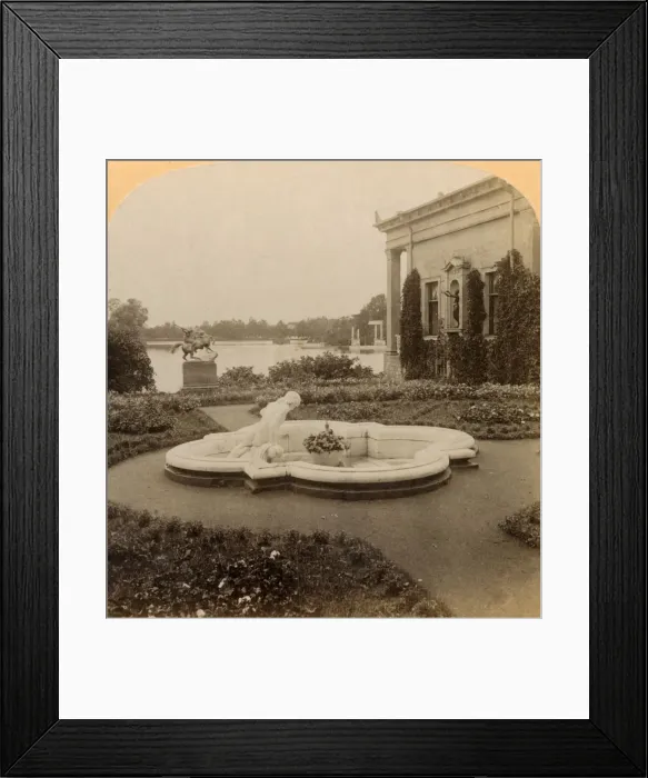 Framed Print : Narcissus Fountain on Empress Island, Colonists Park, Palace Grounds of Peterhof Framed Print : Narcissus Fountain on Empress Island, Colonists Park, Palace Grounds of Peterhof