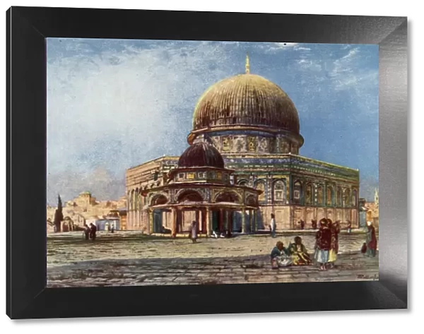 Dome of the Rock with Dome of the Chain (Kubbet Es Silseleh), 1902. Creator: John Fulleylove