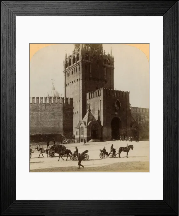 Framed Print : Spaski Voroto, Sacred Gate of the Kremlin Framed Print : Spaski Voroto, Sacred Gate of the Kremlin