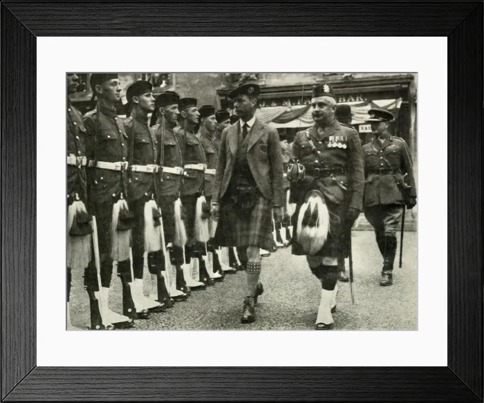 Framed Print : His Majesty Inspecting The Guard Of Honour Of The Black Watch At Perth in August, 1935 Framed Print : His Majesty Inspecting The Guard Of Honour Of The Black Watch At Perth in August, 1935