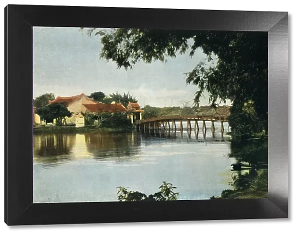 Hanoi. Le Petit Lac, (Hanoi. The Small Lake), 1900. Creator: Unknown