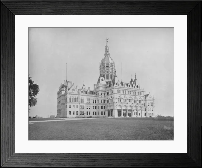 Framed Print : State Capitol, Hartford, Connecticut, c1897. Creator: Unknown Framed Print : State Capitol, Hartford, Connecticut, c1897. Creator: Unknown