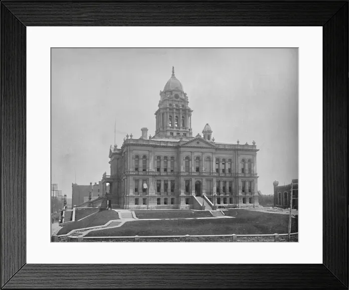 Framed Print : Court House, Omaha, Nebraska, c1897. Creator: Unknown Framed Print : Court House, Omaha, Nebraska, c1897. Creator: Unknown
