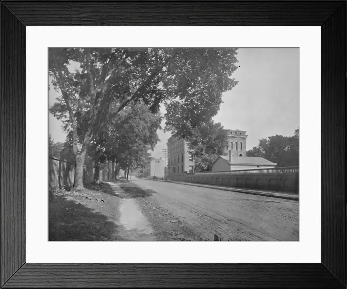 Framed Print : Sheffield Hall, Yale College, New Haven, Connecticut, c1897. Creator: Unknown Framed Print : Sheffield Hall, Yale College, New Haven, Connecticut, c1897. Creator: Unknown