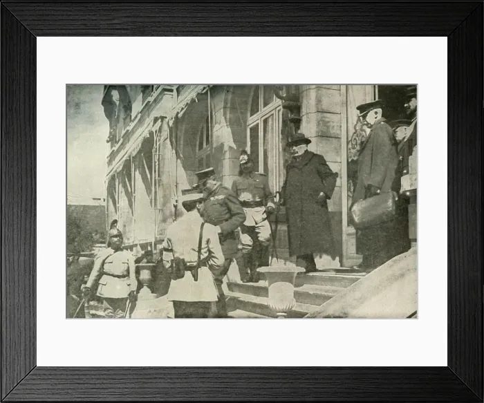Framed Print : The Meeting of the British and French Ministers of War, 1915, (1919). Creator: Unknown Framed Print : The Meeting of the British and French Ministers of War, 1915, (1919). Creator: Unknown