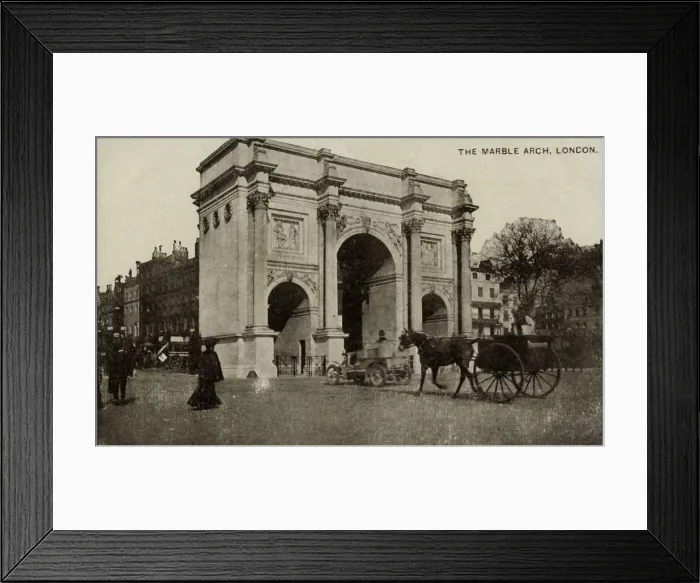 Framed Print : The Marble Arch, London, late 19th-early 20th century. Creator: Unknown Framed Print : The Marble Arch, London, late 19th-early 20th century. Creator: Unknown