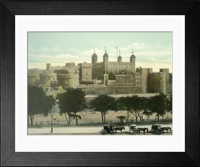 Framed Print : The Tower of London, c1900s. Creator: Eyre & Spottiswoode Framed Print : The Tower of London, c1900s. Creator: Eyre & Spottiswoode