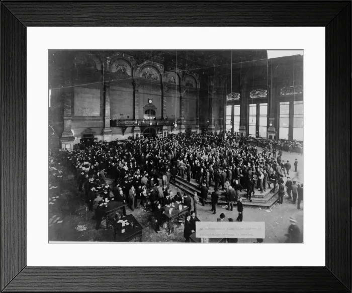 Framed Print : The Chicago Board of Trade in session, c. 1900. Artist: Anonymous Framed Print : The Chicago Board of Trade in session, c. 1900. Artist: Anonymous