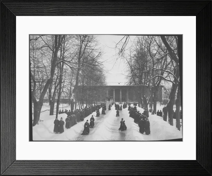 Framed Print : Sledding, before 1916. Artist: Bulla, Karl Karlovich (1853-1929) Framed Print : Sledding, before 1916. Artist: Bulla, Karl Karlovich (1853-1929)