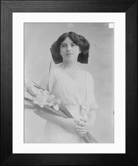 Framed Print : Countess Nadejda Mikhailovna de Torby (1896-1963), c. 1915. Artist: Anonymous Framed Print : Countess Nadejda Mikhailovna de Torby (1896-1963), c. 1915. Artist: Anonymous