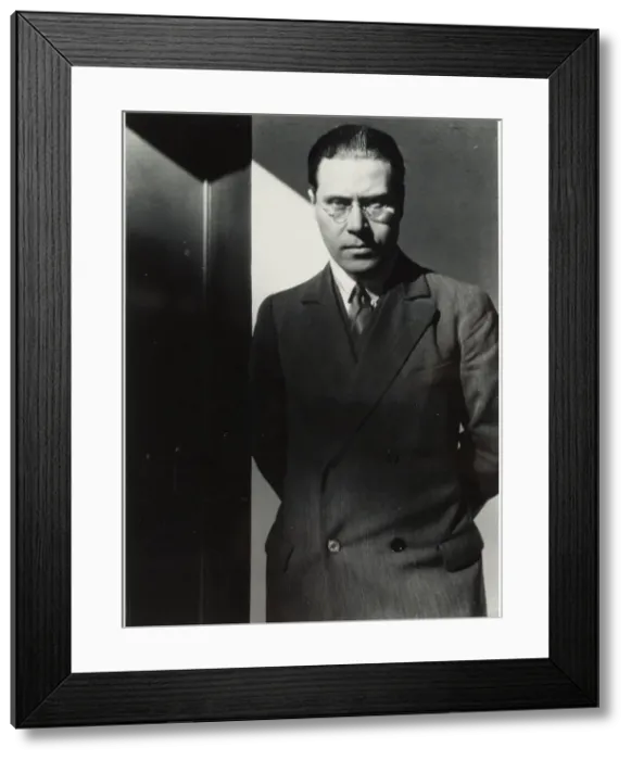 Framed Print : Self-Portrait, 1926. Creator: Moholy-Nagy, Laszlo (1895-1946) Framed Print : Self-Portrait, 1926. Creator: Moholy-Nagy, Laszlo (1895-1946)