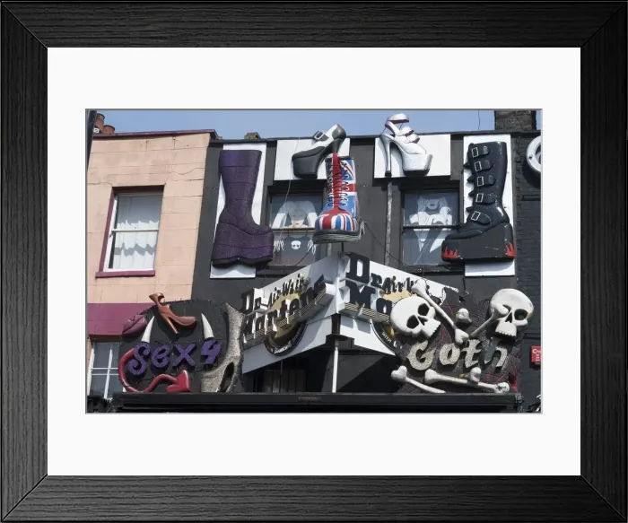 Framed Print : Camden Lock Village, London, UK, 13 / 4 / 10. Creator: Ethel Davies Framed Print : Camden Lock Village, London, UK, 13 / 4 / 10. Creator: Ethel Davies