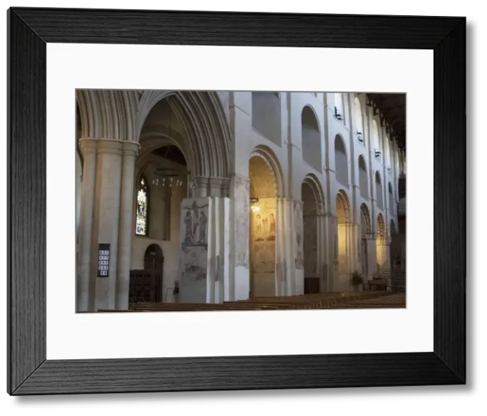 Framed Print : St Albans Cathedral, St Albans, Hertfordshire, England, UK, 4 / 6 / 10. Creator: Ethel Davies Framed Print : St Albans Cathedral, St Albans, Hertfordshire, England, UK, 4 / 6 / 10. Creator: Ethel Davies
