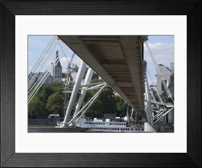 Framed Print : Hungerford Bridge, River Thames, London, England, UK, 3 / 9 / 10. Creator: Ethel Davies Framed Print : Hungerford Bridge, River Thames, London, England, UK, 3 / 9 / 10. Creator: Ethel Davies