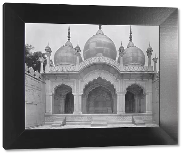 Delhi. The Moti Musjid or Pearl Mosque, c1910. Creator: Unknown