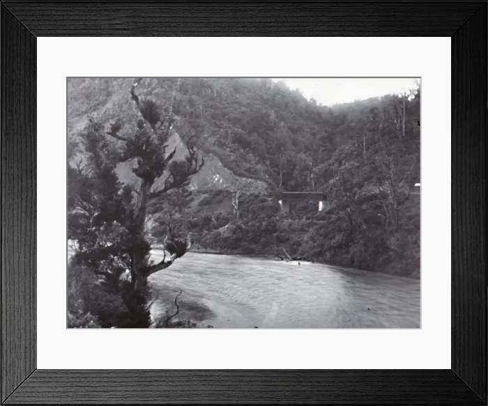 Framed Print : Manawatu Gorge, late 19th-early 20th century. Creator: Unknown Framed Print : Manawatu Gorge, late 19th-early 20th century. Creator: Unknown