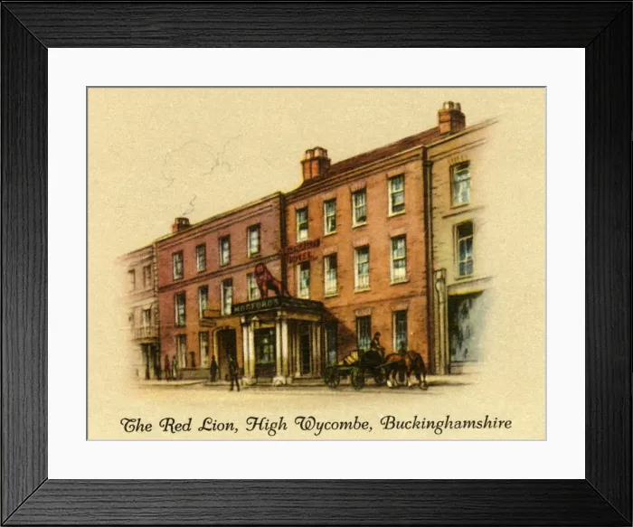 Framed Print : The Red Lion, High Wycombe, Buckinghamshire, 1936. Creator: Unknown Framed Print : The Red Lion, High Wycombe, Buckinghamshire, 1936. Creator: Unknown