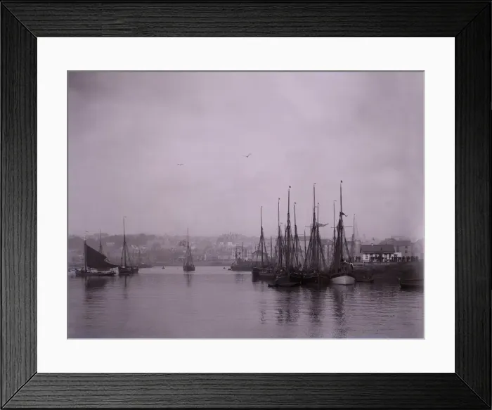Framed Print : Ships in the harbour at Plymouth in Devon. Creator: Unknown Framed Print : Ships in the harbour at Plymouth in Devon. Creator: Unknown