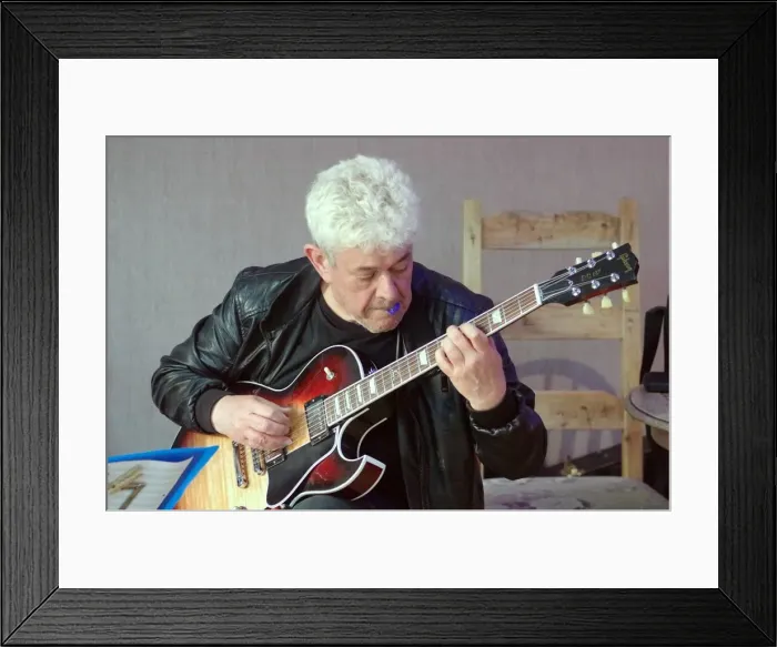 Framed Print : Bernie Holland, Serendipity, Horley, Surrey, 14 June 2019. Creator: Brian O Connor Framed Print : Bernie Holland, Serendipity, Horley, Surrey, 14 June 2019. Creator: Brian O Connor
