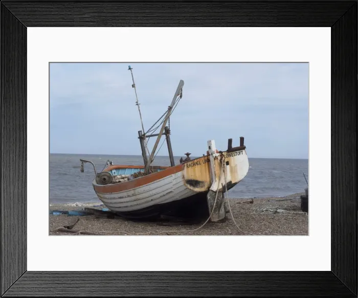 Framed Print : Aldeburgh, Suffolk, England, 25 / 5 / 10. Creator: Ethel Davies; Davies, Ethel Framed Print : Aldeburgh, Suffolk, England, 25 / 5 / 10. Creator: Ethel Davies; Davies, Ethel