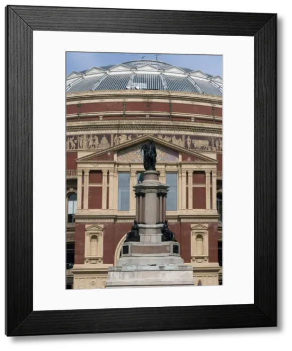 Framed Print : Royal Albert Hall, Kensington, London, 2 / 9 / 10. Creator: Ethel Davies; Davies, Ethel Framed Print : Royal Albert Hall, Kensington, London, 2 / 9 / 10. Creator: Ethel Davies; Davies, Ethel