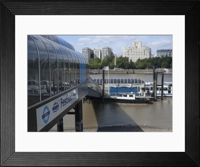 Framed Print : South Bank, London, SE1, England, 3 / 9 / 10. Creator: Ethel Davies; Davies, Ethel Framed Print : South Bank, London, SE1, England, 3 / 9 / 10. Creator: Ethel Davies; Davies, Ethel