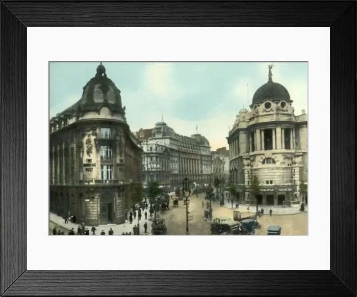 Framed Print : Aldwych, London, c1910. Creator: Unknown Framed Print : Aldwych, London, c1910. Creator: Unknown
