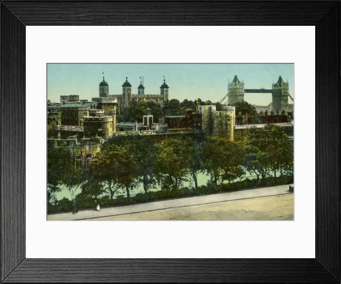 Framed Print : Tower Bridge and the Tower of London, c1910. Creator: Unknown Framed Print : Tower Bridge and the Tower of London, c1910. Creator: Unknown