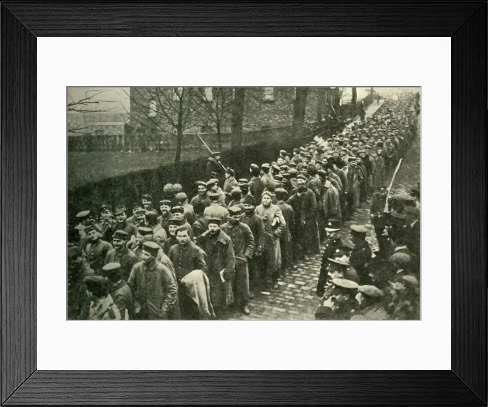 Framed Print : German prisoners of war in Britain, First World War, 1915, (c1920). Creator: Unknown Framed Print : German prisoners of war in Britain, First World War, 1915, (c1920). Creator: Unknown