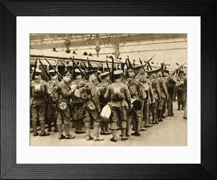 Framed Print : Territorials from Summer Camp - Terriers entraining at Waterloo, 1914-1918, (1933) Framed Print : Territorials from Summer Camp - Terriers entraining at Waterloo, 1914-1918, (1933)