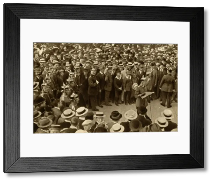Framed Print : The Kaisers proclamation of war against Britain... Berlin, Germany, 4 August 1914, (1933) Framed Print : The Kaisers proclamation of war against Britain... Berlin, Germany, 4 August 1914, (1933)