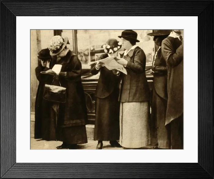 Framed Print : The sinking of the Lusitania, May 1915, (1933). Creator: Unknown Framed Print : The sinking of the Lusitania, May 1915, (1933). Creator: Unknown