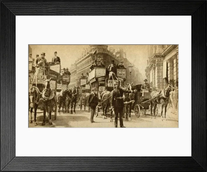 Framed Print : A Traffic Block in 1900 - A scene outside the Mansion House, (1933). Creator: Unknown Framed Print : A Traffic Block in 1900 - A scene outside the Mansion House, (1933). Creator: Unknown