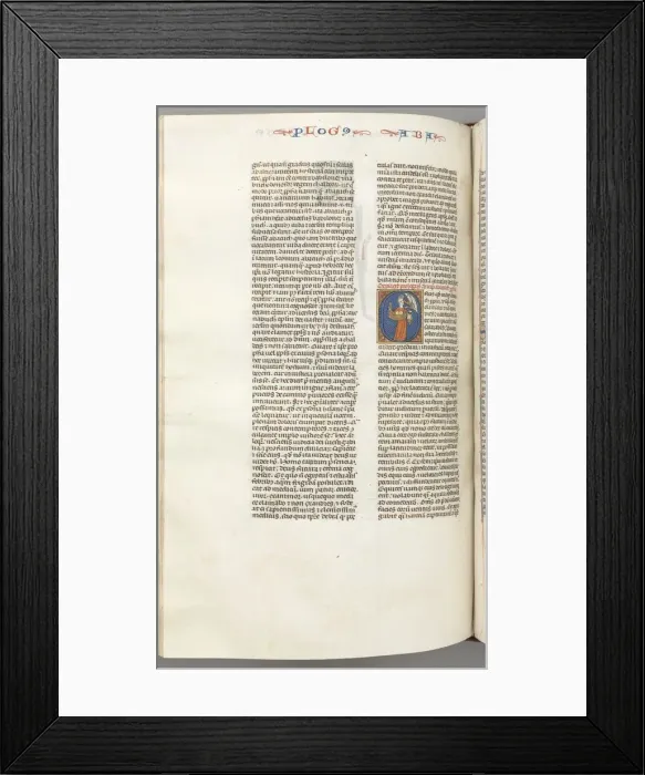 Framed Print : Fol. 361v, Habbakuk, historiated initial O, Habbakuk holding a basket and two stones Framed Print : Fol. 361v, Habbakuk, historiated initial O, Habbakuk holding a basket and two stones