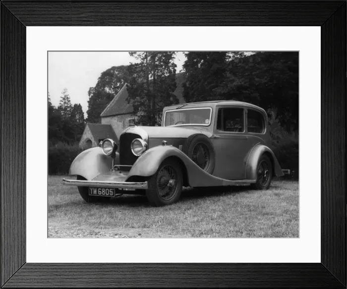 Framed Print : 1925 Bentley 3 litre Red Label. Creator: Unknown Framed Print : 1925 Bentley 3 litre Red Label. Creator: Unknown