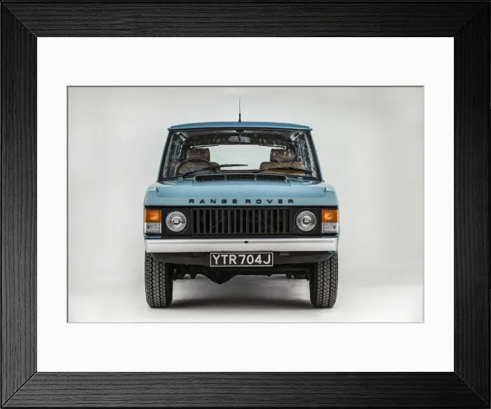 Framed Print : 1971 Range Rover. Creator: Unknown Framed Print : 1971 Range Rover. Creator: Unknown