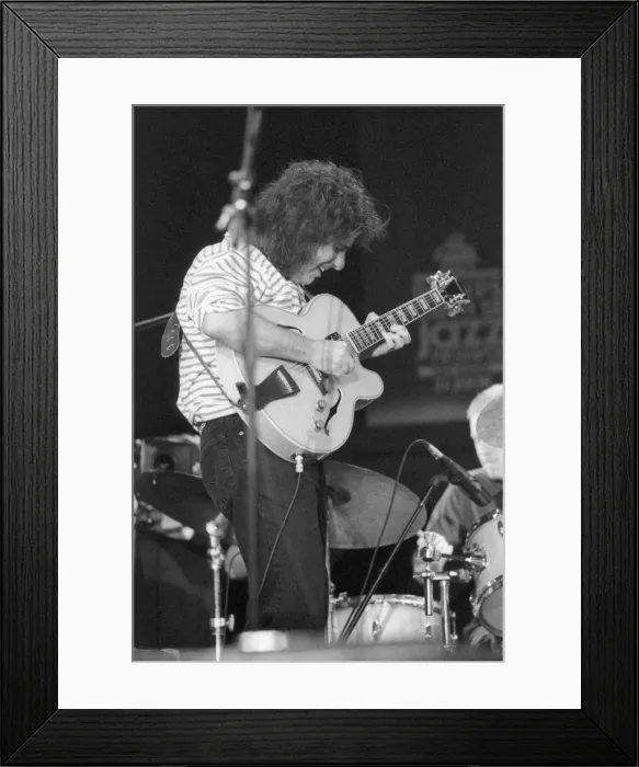 Framed Print : Pat Metheny, North Sea Jazz Festival, The Hague, Netherlands, 1999. Creator: Brian Foskett Framed Print : Pat Metheny, North Sea Jazz Festival, The Hague, Netherlands, 1999. Creator: Brian Foskett